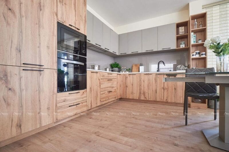 phòng bếp chung cư chọn nội thất cho tủ bếp bằng gỗ công nghiệp